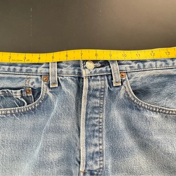 VINTAGE 80s Levi's 501 Redline Selvedge Red Tab Cut-Off Denim Shorts - USA Made